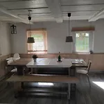 بيت للعطل Poustevnik